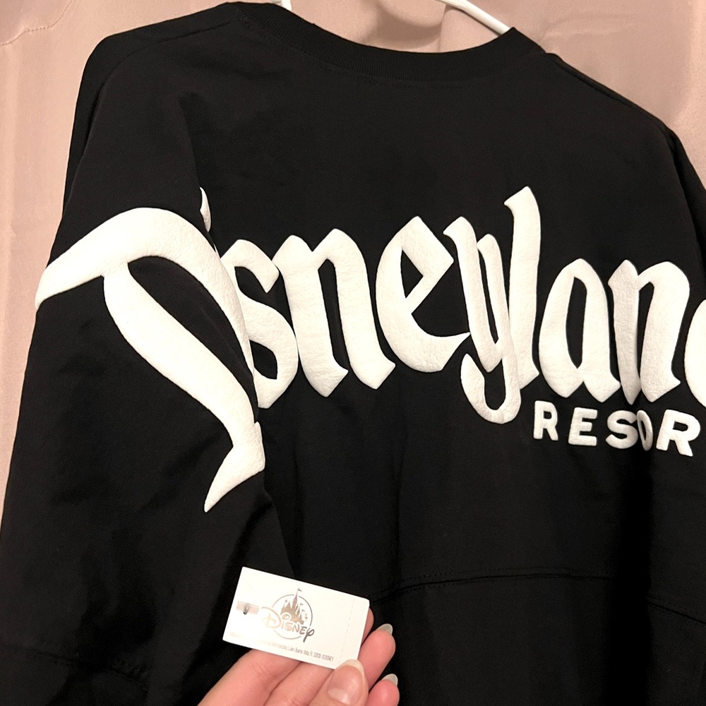 NWT Disneyland Resort Spirit Jersey Black Adult Size XL - Picture 4 of 5